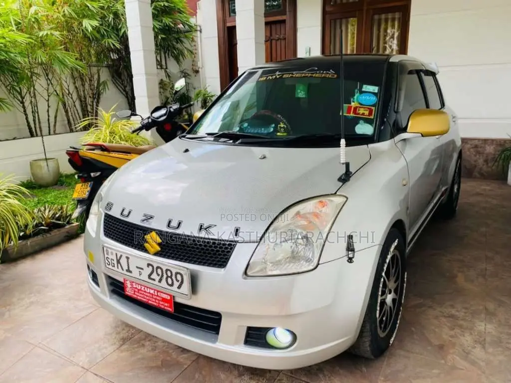 Suzuki Swift 2005 Car (Used)