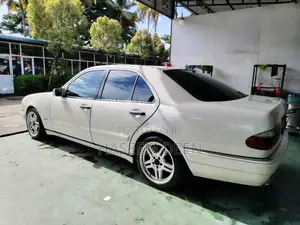 Mercedes-Benz W210 1997 Car (Used)