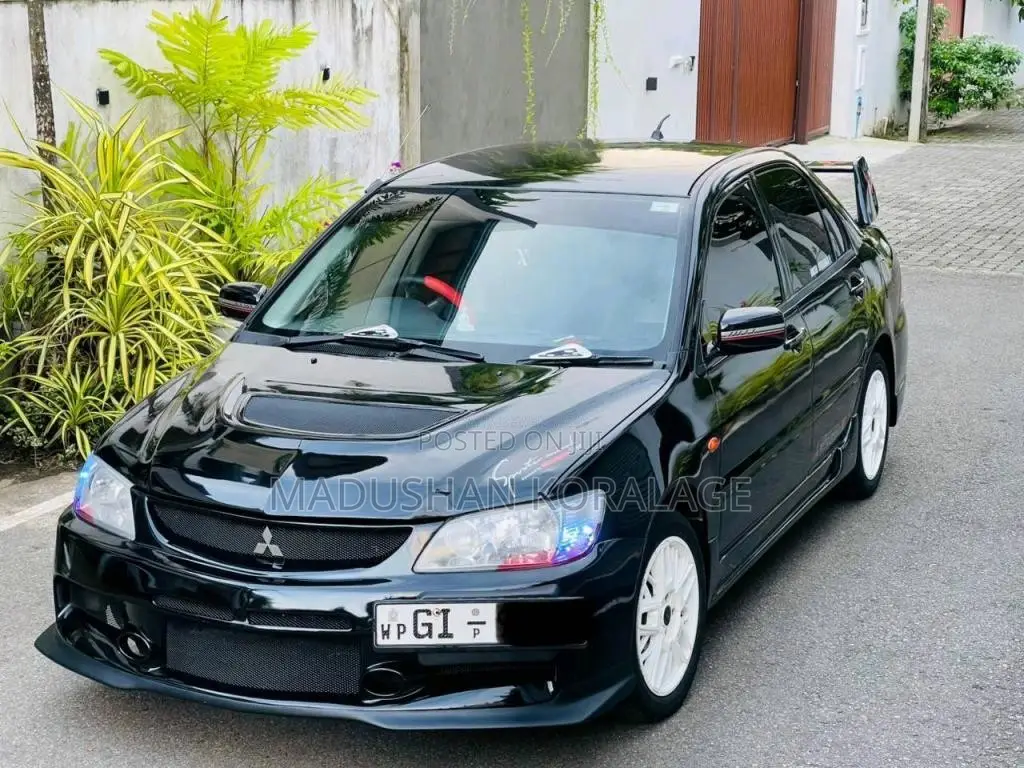 Mitsubishi Lancer CS1 2001 Car (Used)