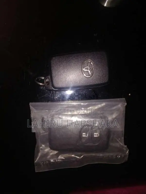 Toyota Aqua G Grade 2012 Car (Used)