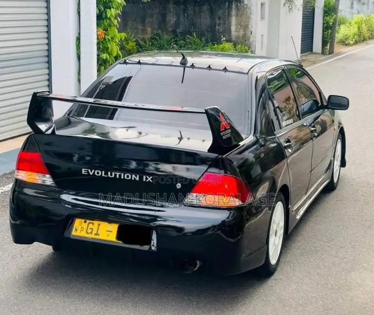 Mitsubishi Lancer CS1 2001 Car (Used)