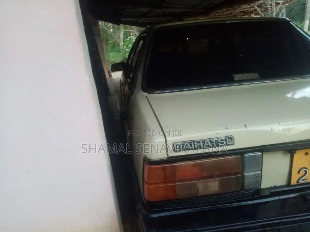 Daihatsu Charmant 1982 Car (Used)
