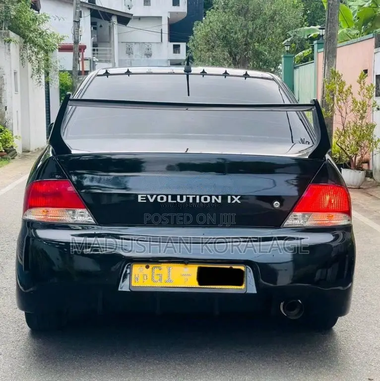 Mitsubishi Lancer CS1 2001 Car (Used)
