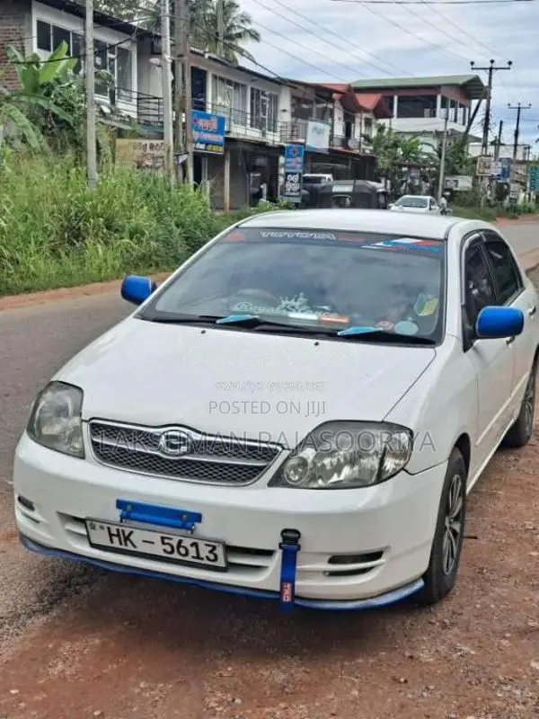 Toyota Corolla 121 2000 Car (Used)