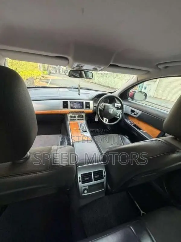 Jaguar X Type 2013 Car (Used)