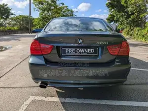 BMW 320i 2010 Car (Used)