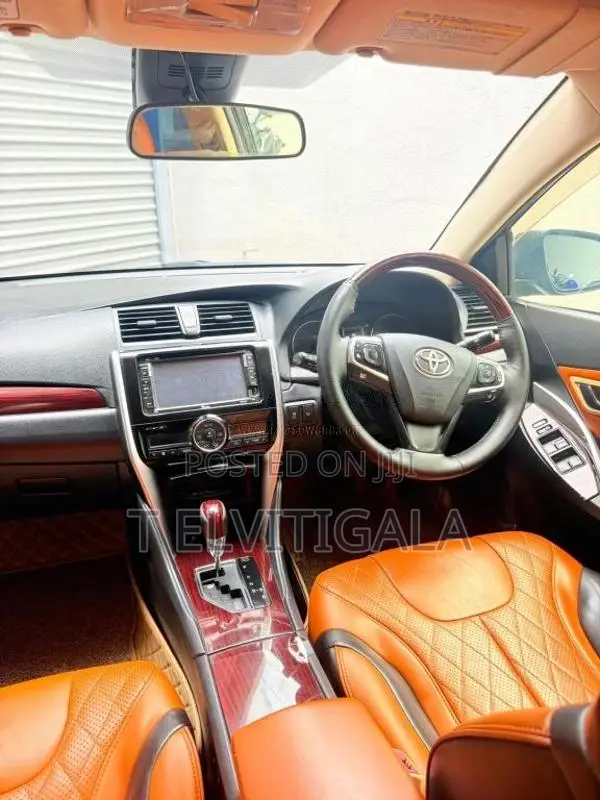 Toyota Premio 2016 Car (Used)
