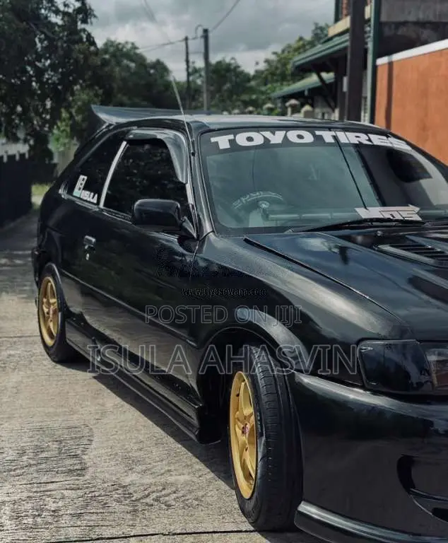 Toyota Corolla 1992 Car (Used)