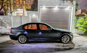 BMW 320i 2010 Car (Used)