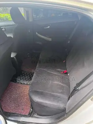 Toyota Prius 2012 Car (Used)