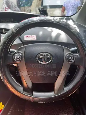 Toyota Prius 2012 Car (Used)