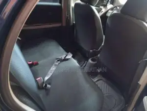 Toyota Vitz 2007 Car (Used)
