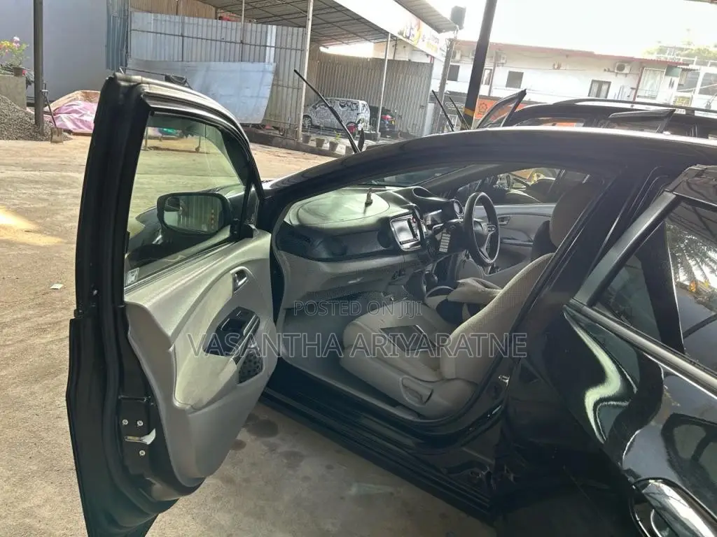 Honda Insight 2010 Car (Used)