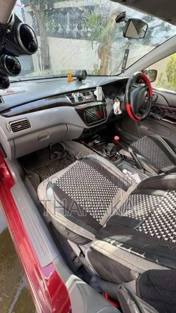 Mitsubishi Lancer 2002 Car (Used)