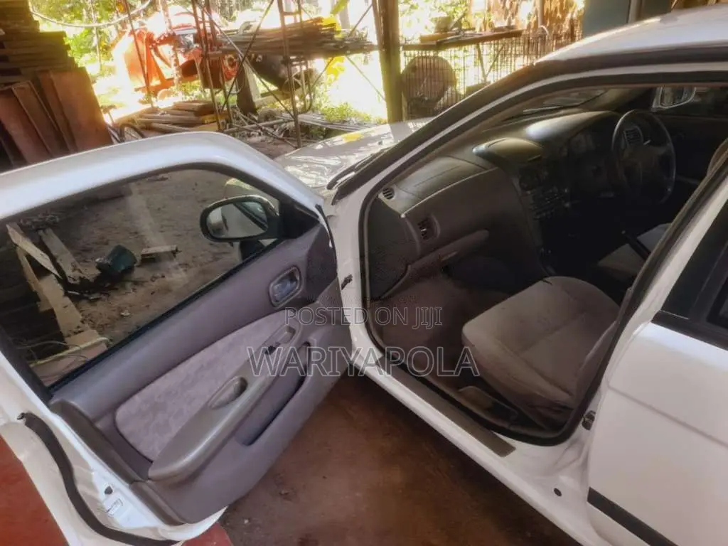 Nissan FB15 2000 Car (Used)