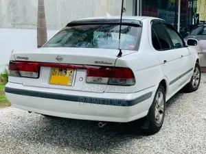 Nissan FB15 2000 Car (Used)