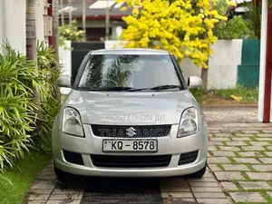 Suzuki Swift 2009 Car (Used)