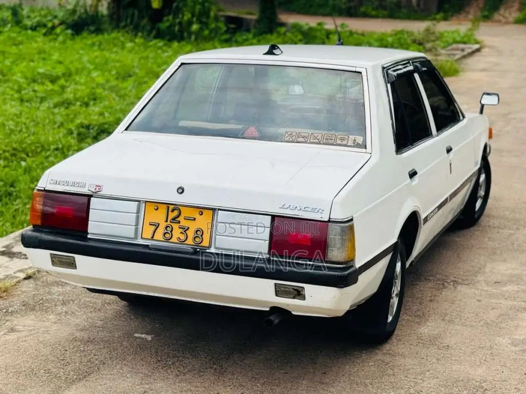 Mitsubishi Lancer Box 1983 Car (Used)