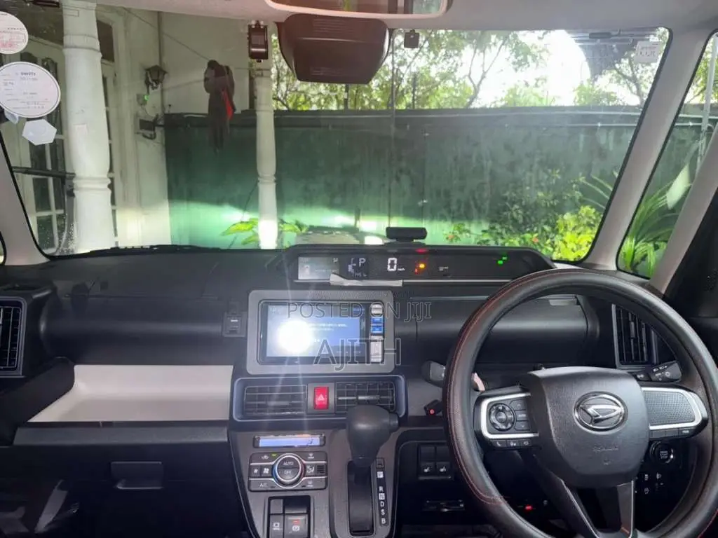 Daihatsu Tanto 2024 Car (Used)