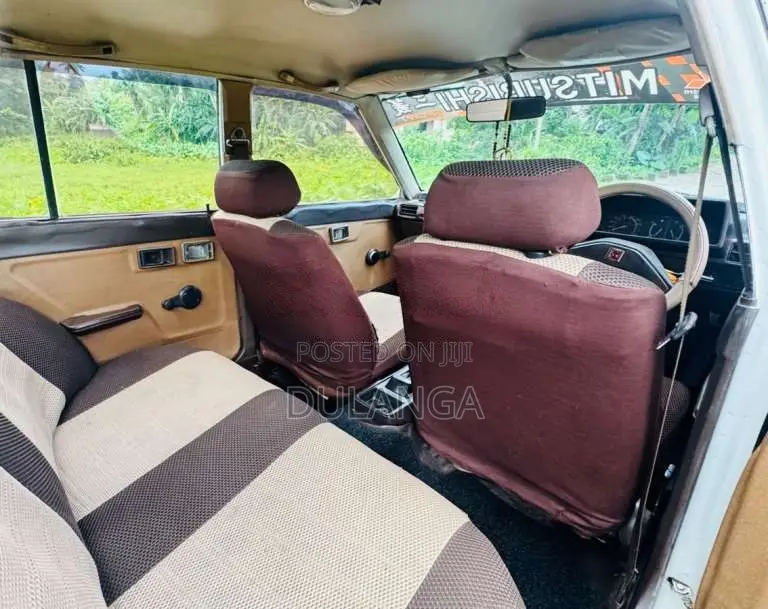 Mitsubishi Lancer Box 1983 Car (Used)