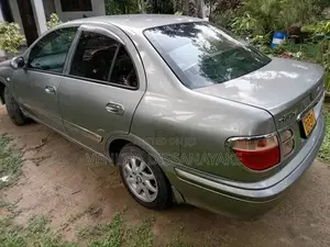 Nissan N16 Sylphy 2001 Car (Used)