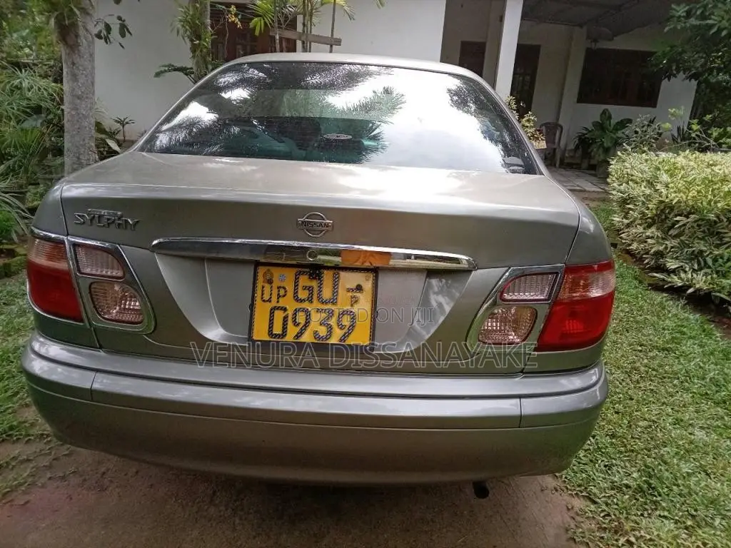 Nissan N16 Sylphy 2001 Car (Used)