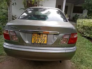 Nissan N16 Sylphy 2001 Car (Used)