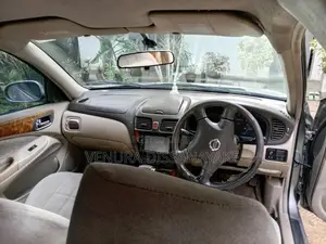 Nissan N16 Sylphy 2001 Car (Used)