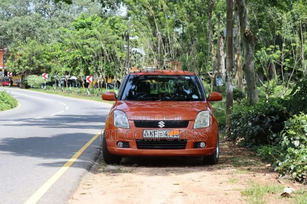 Suzuki Swift 2006 Car (Used)