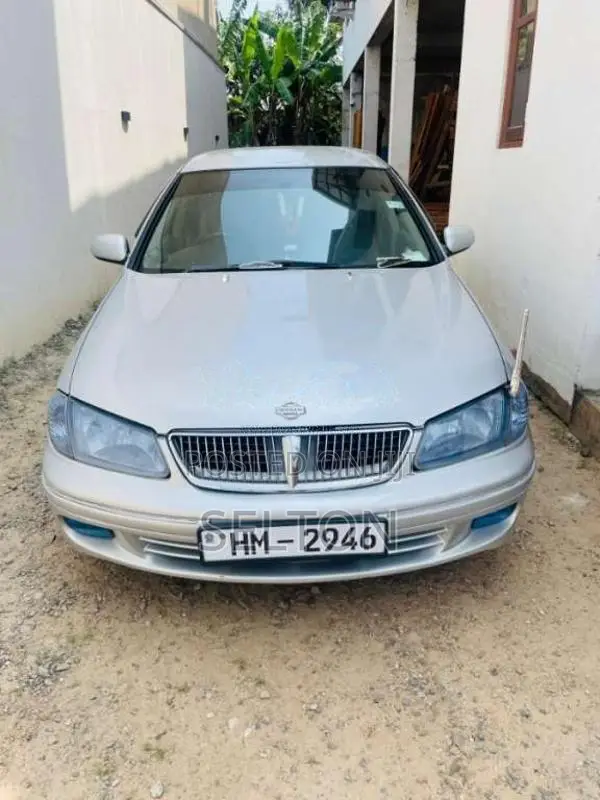 Nissan N16 2001 Car (Used)