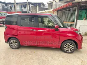 Toyota Tank 2018 Car (Used)