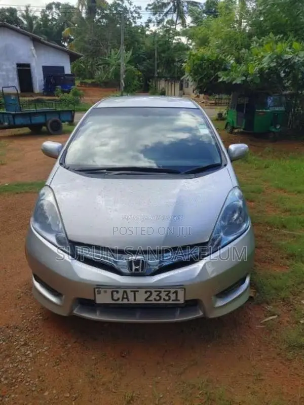 Honda Fit Shuttle 2013 Car (Used)