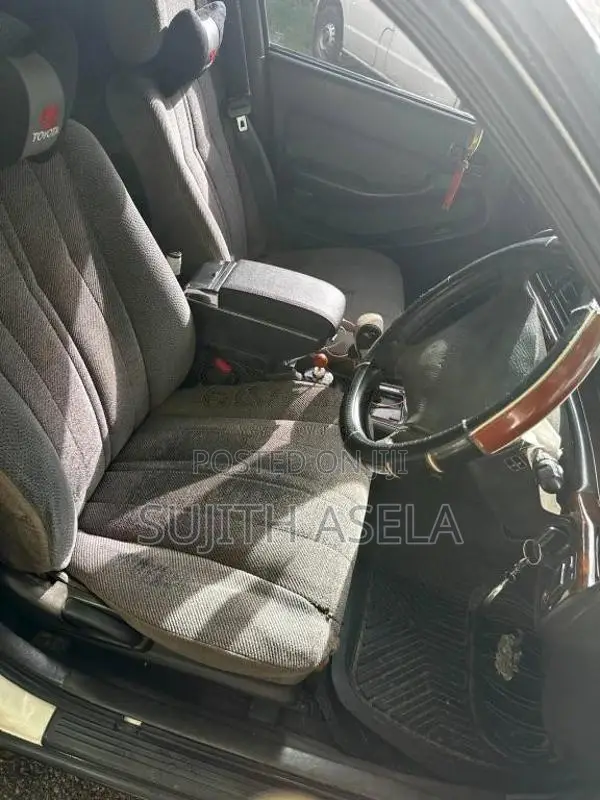 Toyota Camry 1990 Car (Used)
