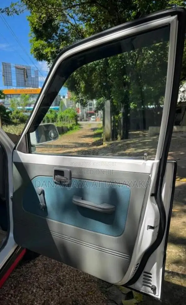Suzuki Maruti 2006 Car (Used)