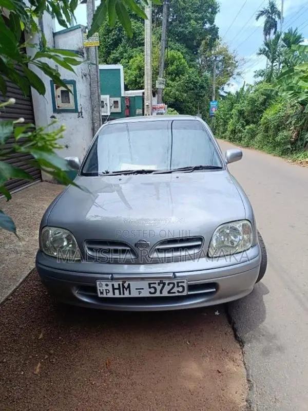 Nissan March 2000 Car (Used)