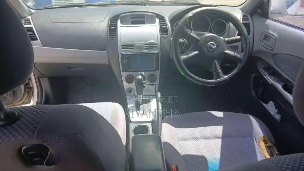 Nissan Wingroad Wfy11 2000 Car (Used)