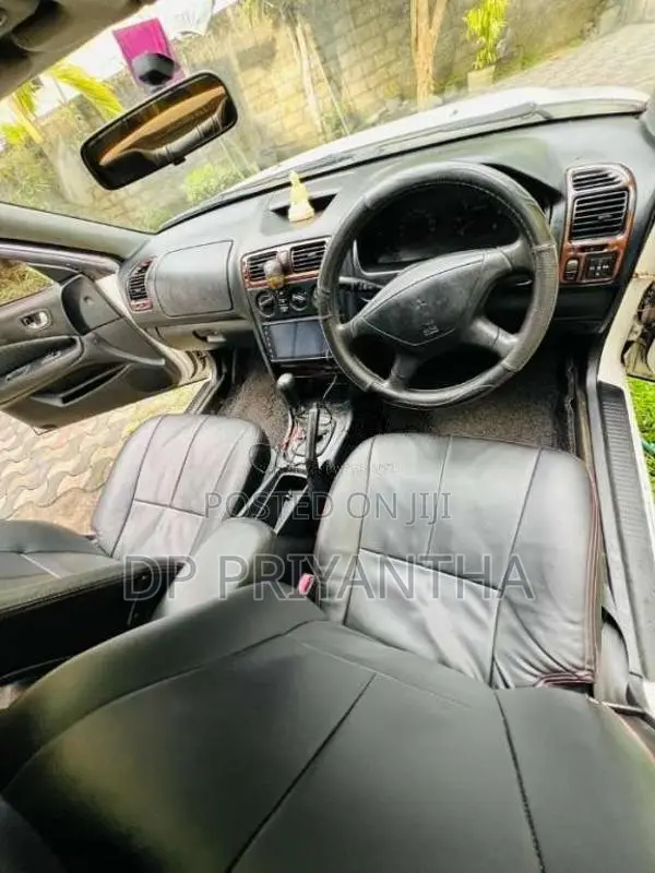 Mitsubishi Galant 2000 Car (Used)