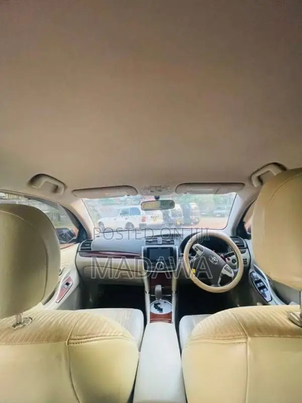 Toyota Premio 2012 Car (Used)