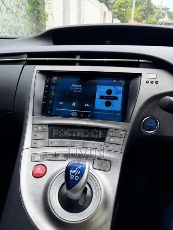 Toyota Prius 2012 Car (Used)