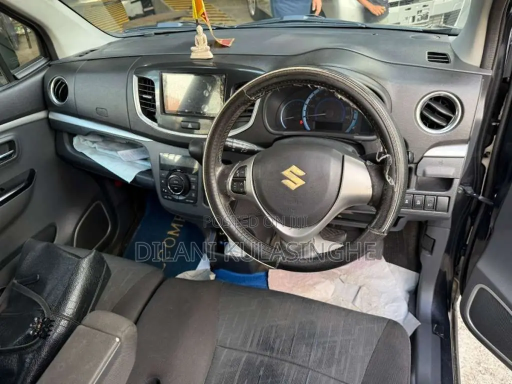 Suzuki Wagon R Stingray 2015 Car (Used)