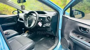 Toyota Aqua 2014 Car (Used)
