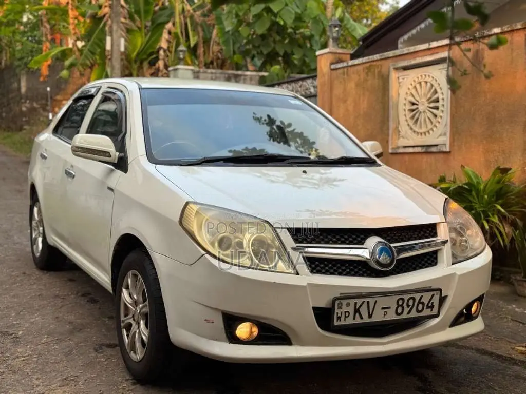 Micro MX7 2013 Car (Used)