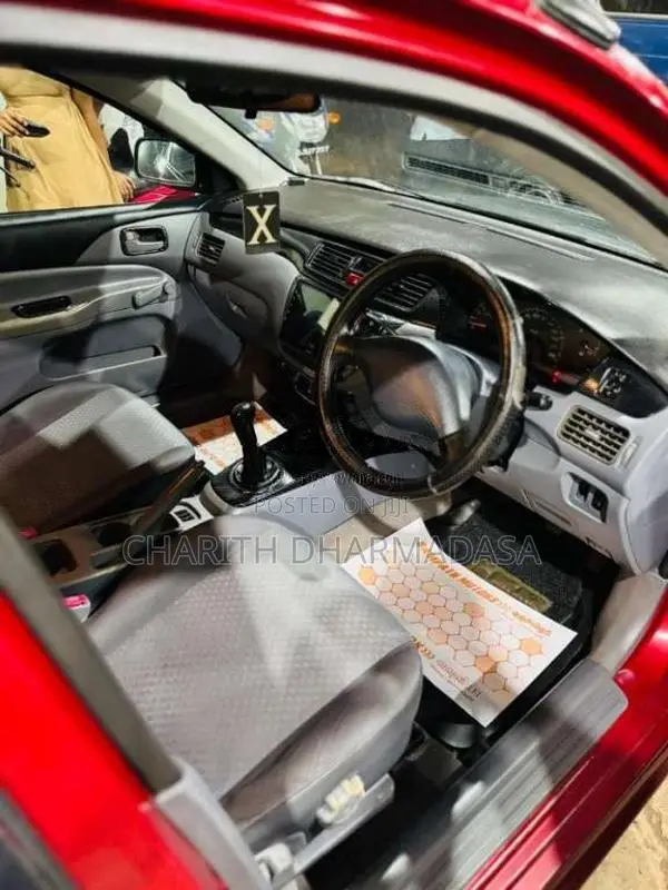 Mitsubishi Lancer 2002 Car (Used)