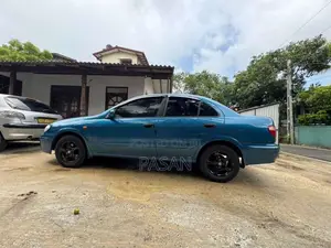 Nissan N16 2001 Car (Used)