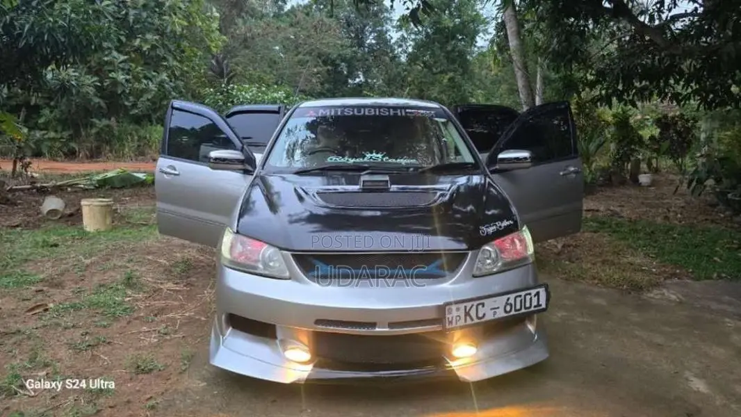 Mitsubishi Lancer 2002 Car (Used)