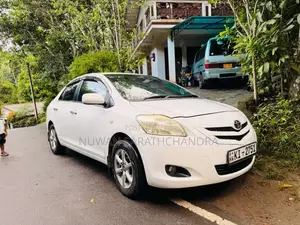 Toyota Belta 2007 Car (Used)