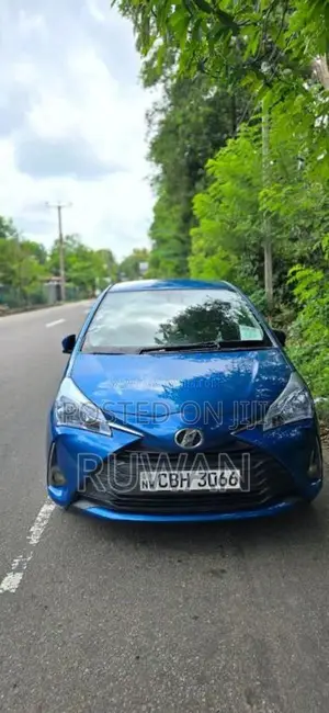 Toyota Vitz Ksp130 2018 Car (Used)