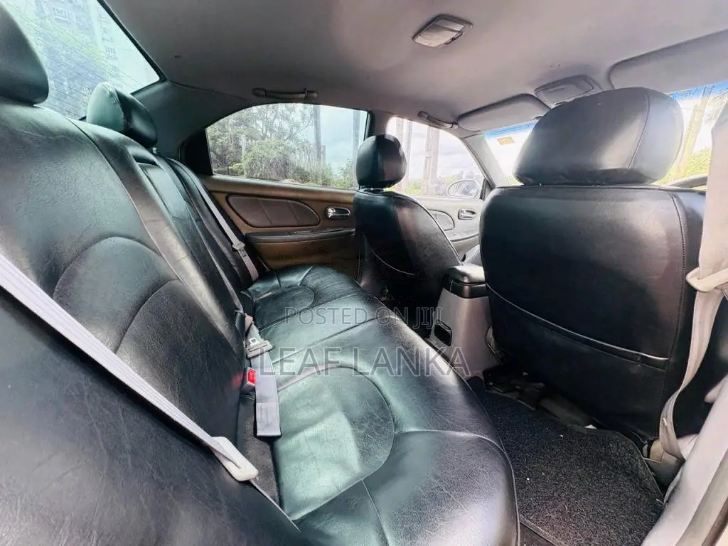 Hyundai Sonata 2000 Car (Used)