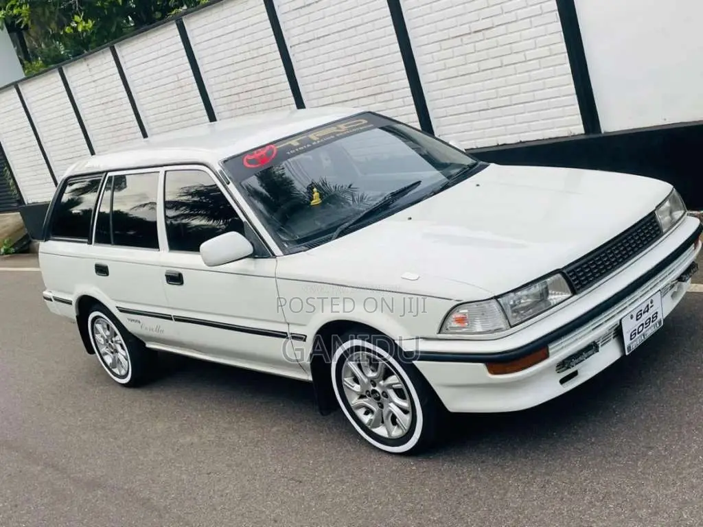Toyota Corolla CE96 1990 Car (Used)