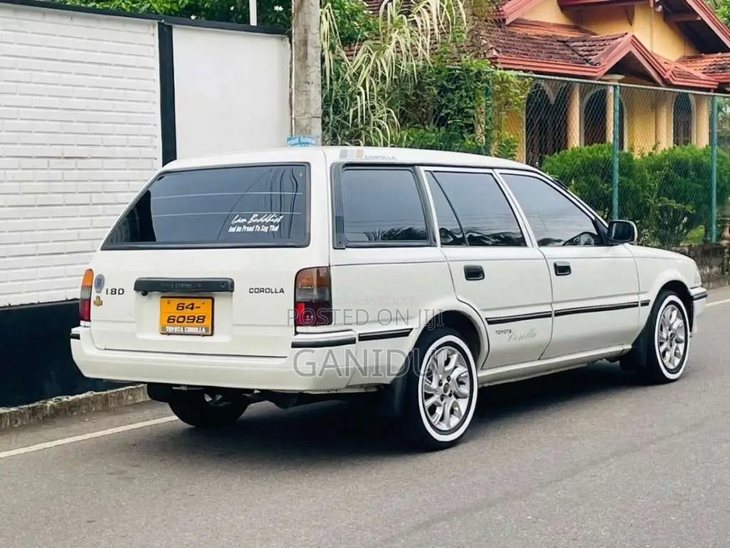 Toyota Corolla CE96 1990 Car (Used)